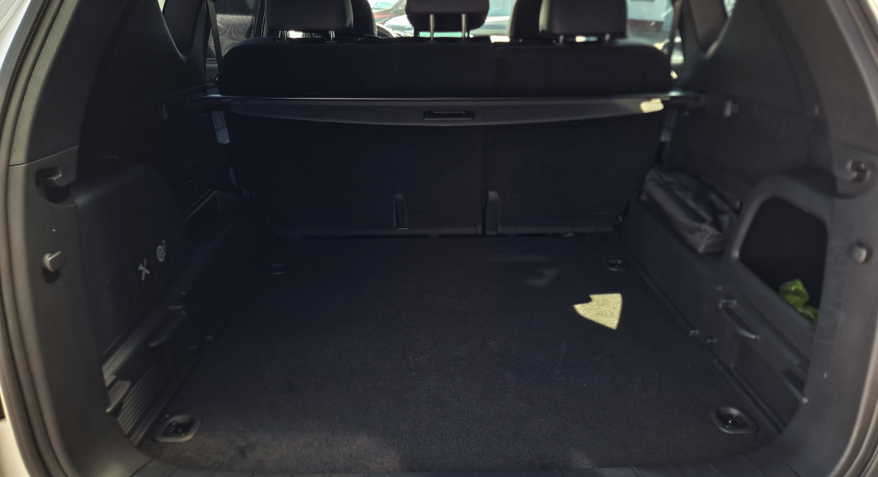 Rexton 2.2e-XDI Premium AT 4x4 Bílá perleť/černá BE - předváděcí vůz