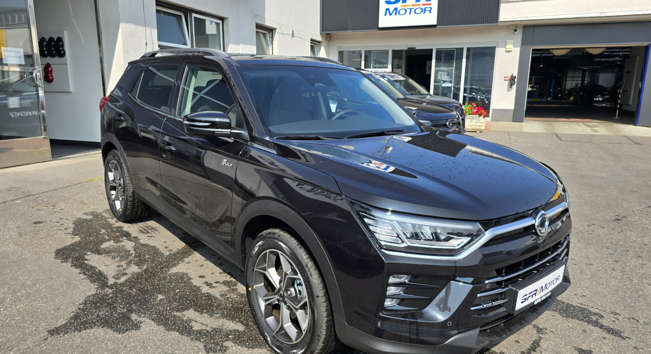 Korando 1.5Turbo Style+ AT 4x4  Černý/černý DOSTUPNOST ŘÍJEN 2025