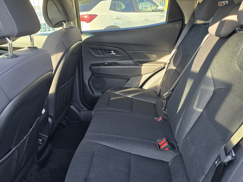 Korando 1.5Turbo Style+ MT Latte/černý MY24