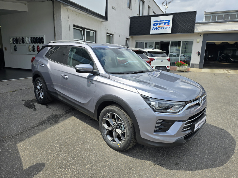 Korando 1.5Turbo Style+ MT Kovová/černý MY24 61091