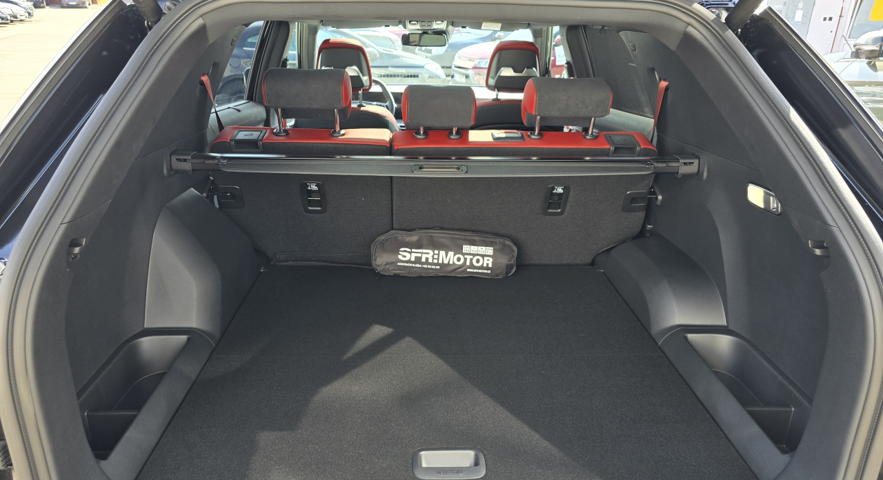 Actyon 1.5 Turbo GDI Premium AT 4x4 Černá barva 63086