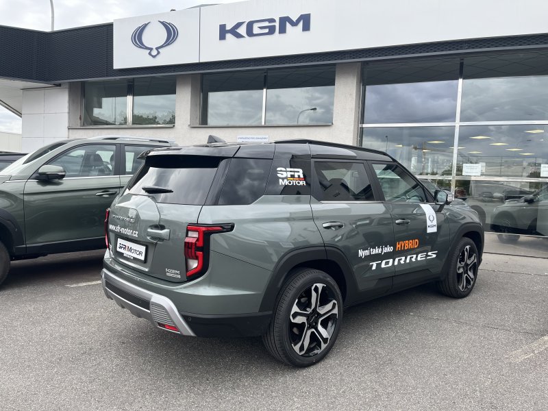 Torres 1.5 GDI Turbo hybrid HEV Zelená  436