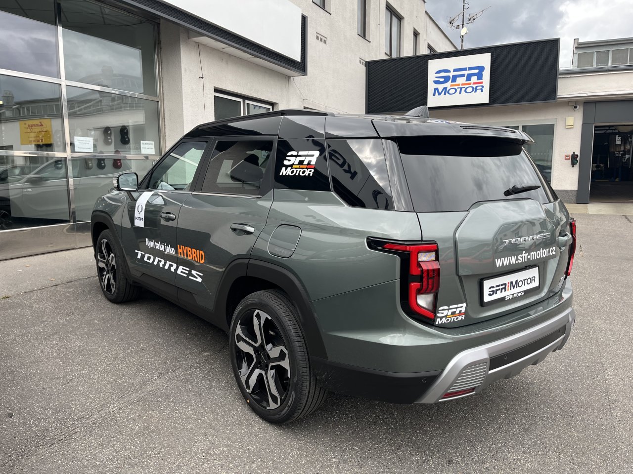 Torres 1.5 GDI Turbo hybrid HEV Zelená  436