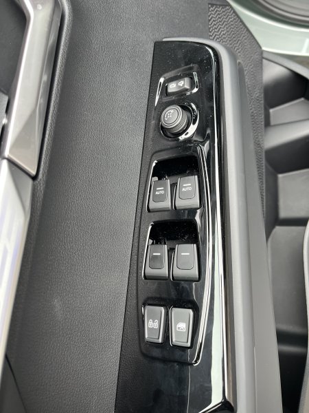 Torres 1.5 GDI Turbo hybrid HEV Zelená  436