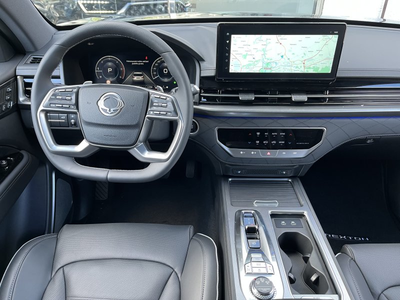 Rexton 2.2e-XDI Premium AT 4x4 Černá/černá  438