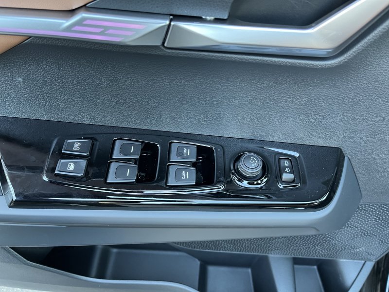 Torres 1.5 GDI Turbo hybrid HEV Černá/hnědý 453