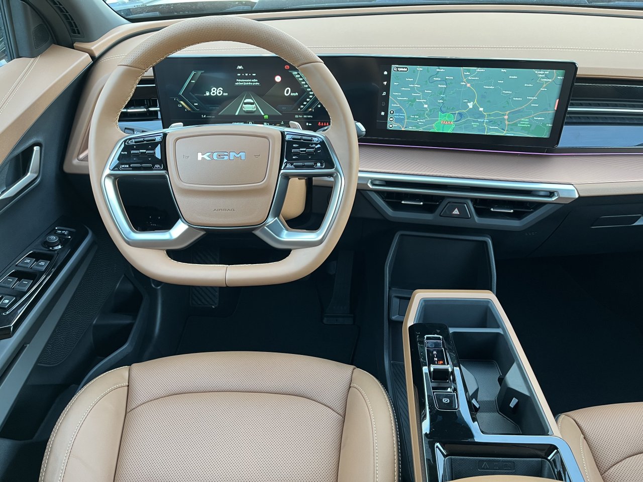 Torres 1.5 GDI Turbo hybrid HEV Černá/hnědý 453