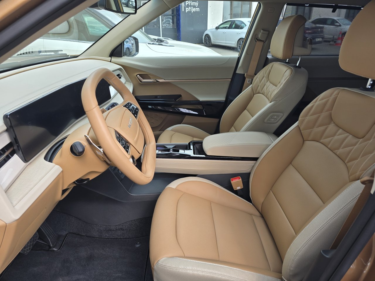 Actyon 1.5 Turbo GDI HEV Premium Měděná/béžový     463