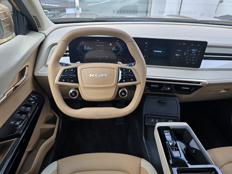 Actyon 1.5 Turbo GDI HEV Premium Měděná/béžový     463